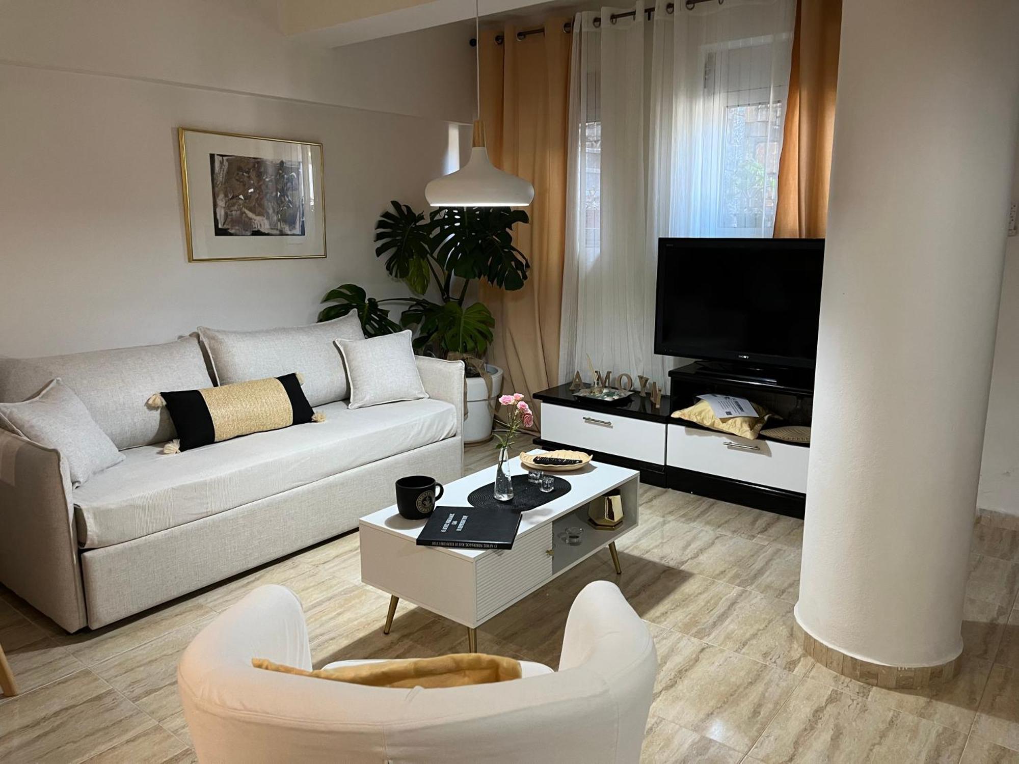 Ammoudi Hideaway Apartament
